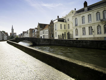 Canal in city of bruges, belgium