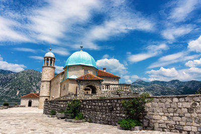 View of temple building against sky