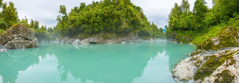 Panoramic view of lake against sky