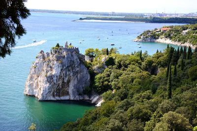Panoramic view of bay