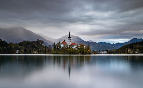 Panoramic view of lake and historic church of lake bled