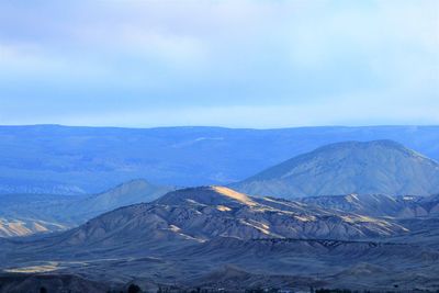 Scenic view of uintah mountains against sky