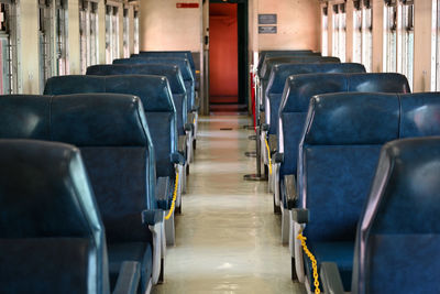 Empty seats in bus