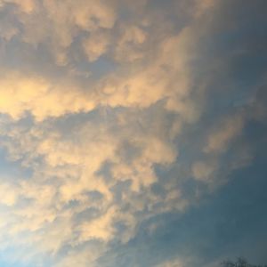 Low angle view of cloudy sky