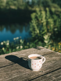 Coffee cup on table