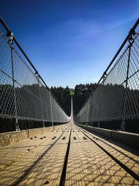 Suspension bridge