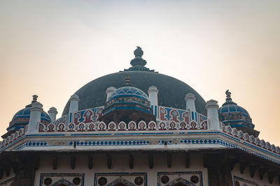 Nila gumbad of humayun tomb exterior view at misty morning from unique perspective