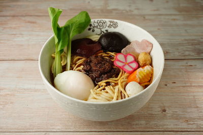 Close-up of vegetables in bowl on table