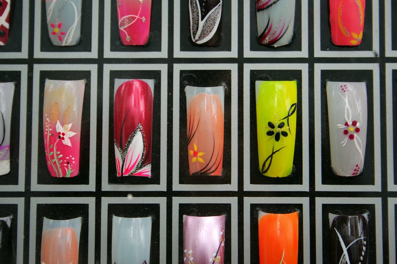 Nail display