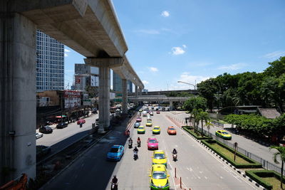 Traffic on road in city