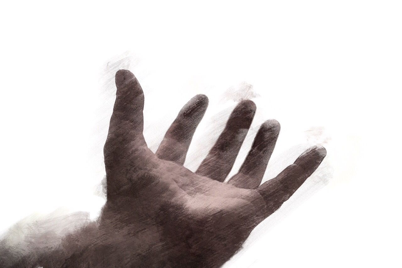 CLOSE-UP OF PERSON HAND AGAINST WHITE BACKGROUND