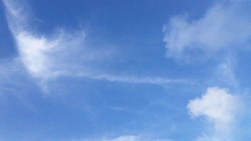 Low angle view of cloudy sky