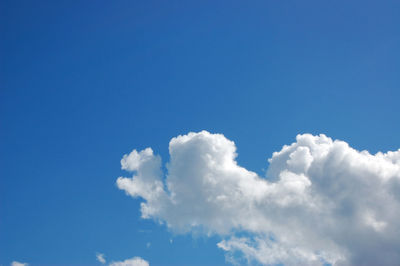 Low angle view of clouds in blue sky