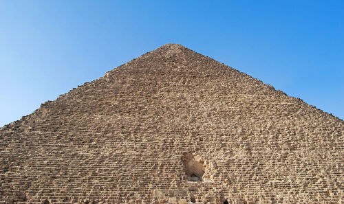 The great cheops pyramid in cairo, egypt