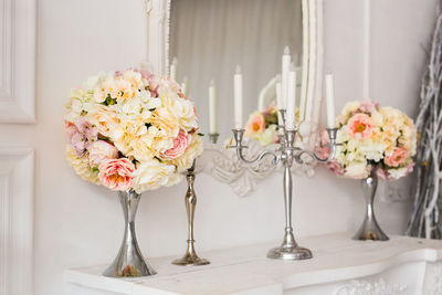 Close-up of rose bouquet on table