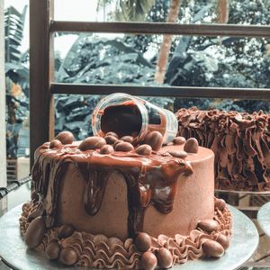 Close-up of chocolate cake on table