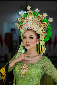 Potret traditional bride. indonesian bride.