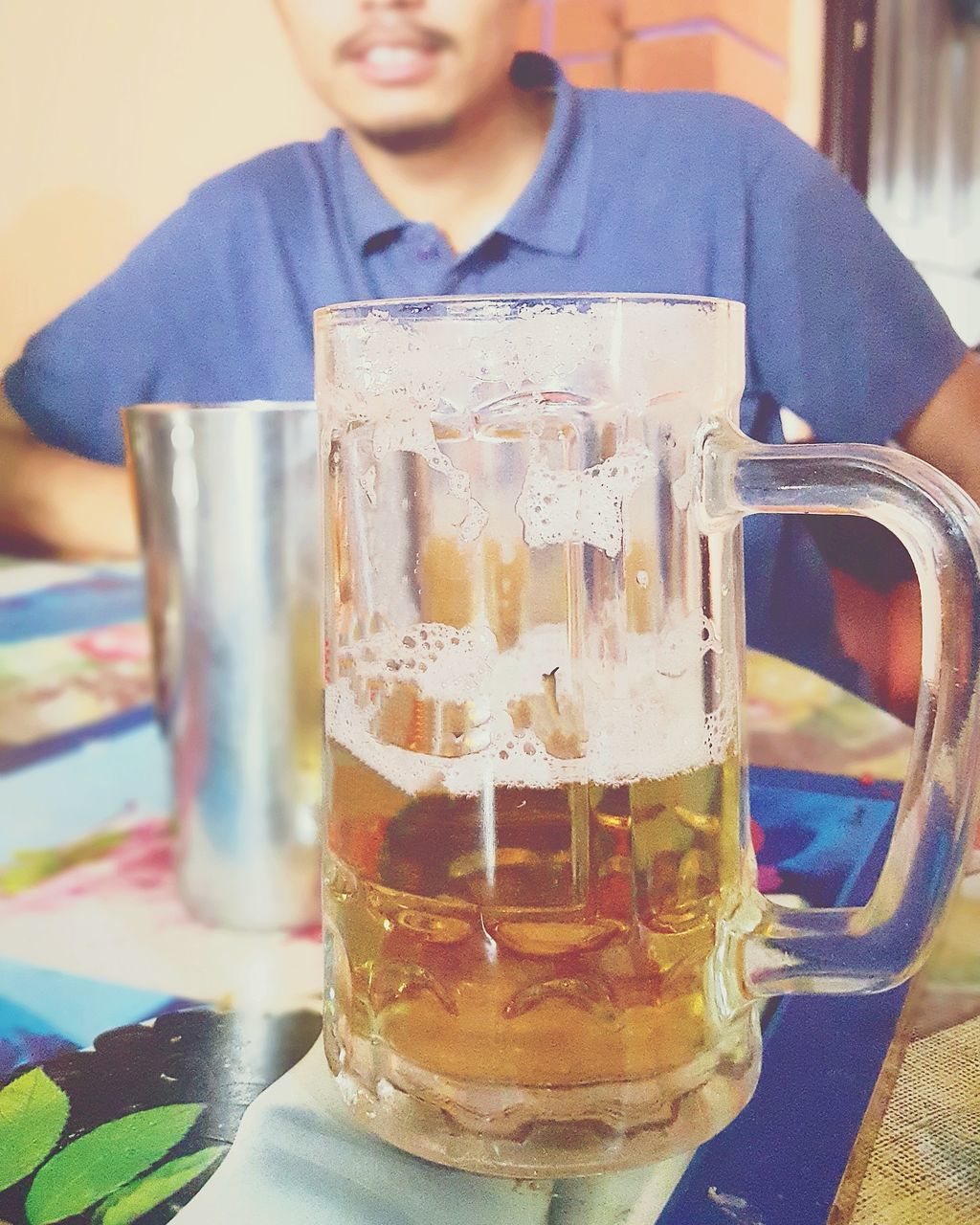 CLOSE-UP OF A GLASS OF DRINK