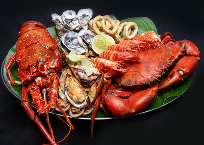 Close-up of fresh fruits in plate