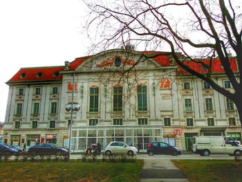 Buildings in city