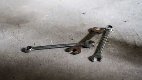 High angle view of chain on table