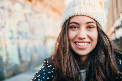 Portrait of a smiling young woman