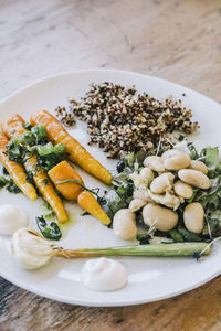 Healthy vegetables salad on plate