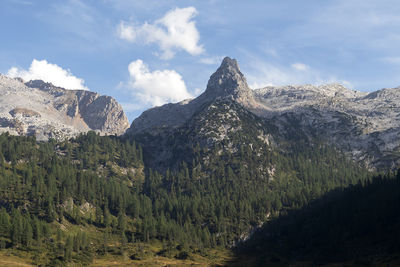 Schottmalhorn mountain at funtensee, kärlingerhaus, berchtesgaden national park in autumn