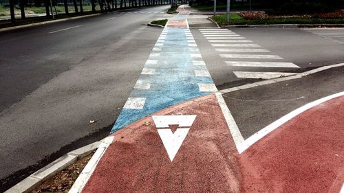 Road marking on zebra crossing