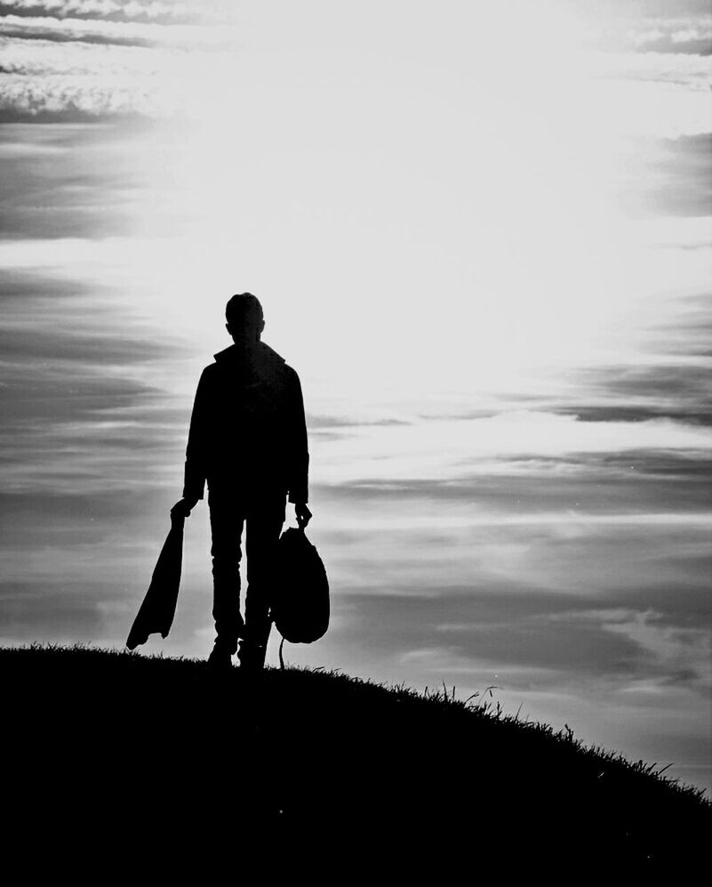 silhouette, water, men, full length, rear view, lifestyles, leisure activity, standing, togetherness, sea, nature, tranquility, lake, sky, tranquil scene, beauty in nature, bonding