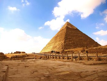 Old ruin building against sky