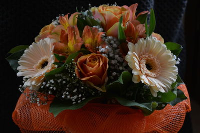 Close-up of flowers and leaves