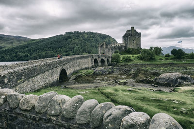View of old ruins against sky