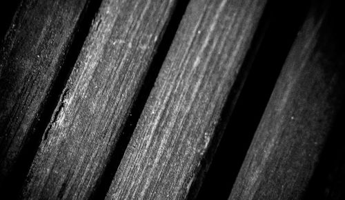 Full frame shot of wooden bench