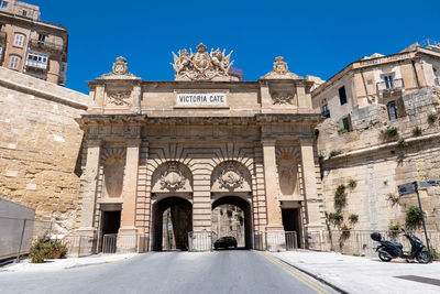 Valletta, malta, victoria gate, the gate is the main entrance to the city from the grand harbor area