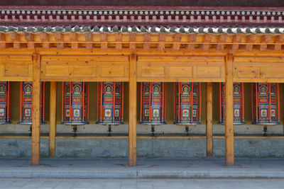 Empty chairs in a building