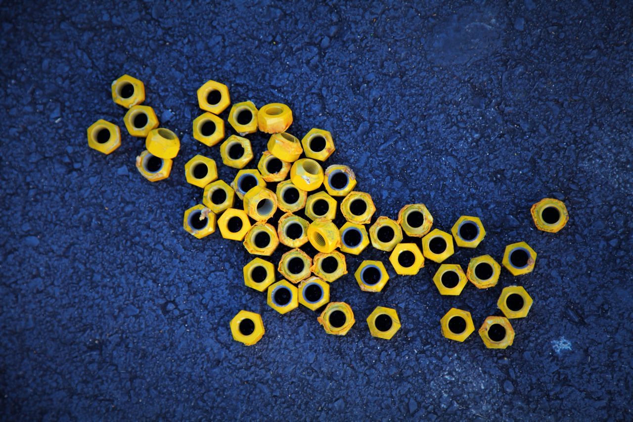 yellow, no people, pattern, large group of objects, close-up, day, outdoors