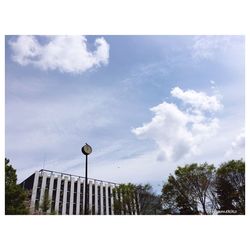 Low angle view of cloudy sky