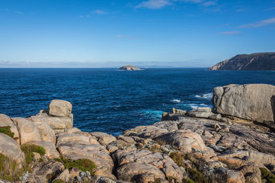 The gap at torndirrup national park, western australia