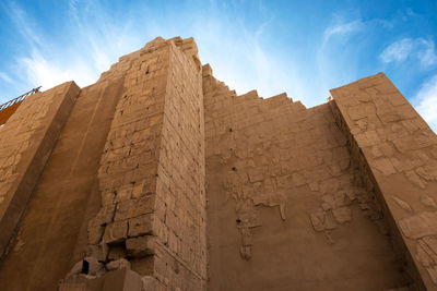 Ancient ruins of the karnak temple in luxor, egypt. the largest temple complex of antiquity.