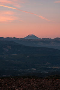 Volcan lanin - junin de los andes - argentina 