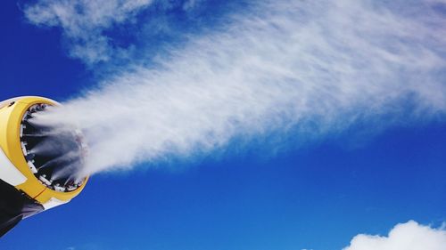 Low angle view of vapor trail in sky