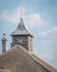 Storck on chimney