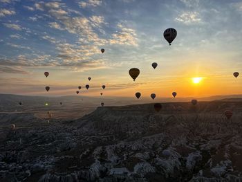 hot air balloon