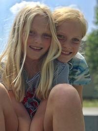 Portrait of happy girl smiling