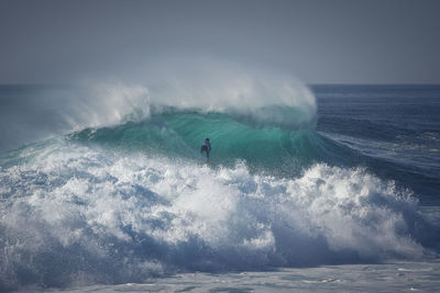 Getting into the barrel from behind the peak