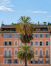 View of building against sky in piazza di spagna