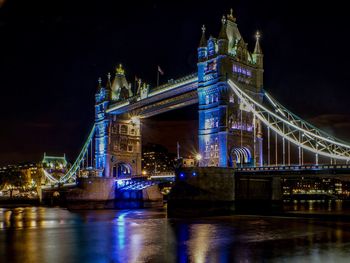 Illuminated london tower bridge at night