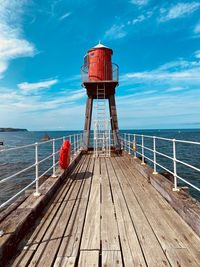 Lighthouse at the end of whitby pier