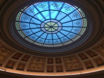 Low angle view of ceiling